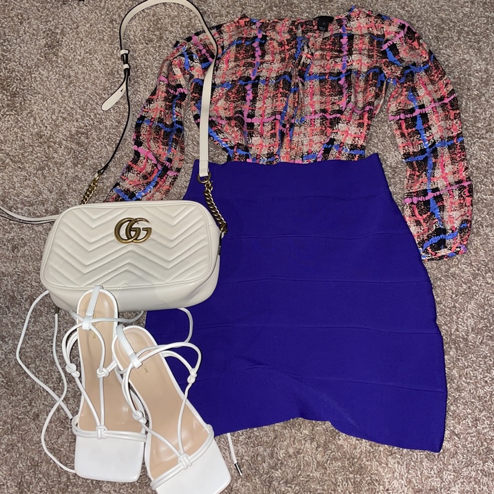 BCBG Maxazria  bandage skirt
